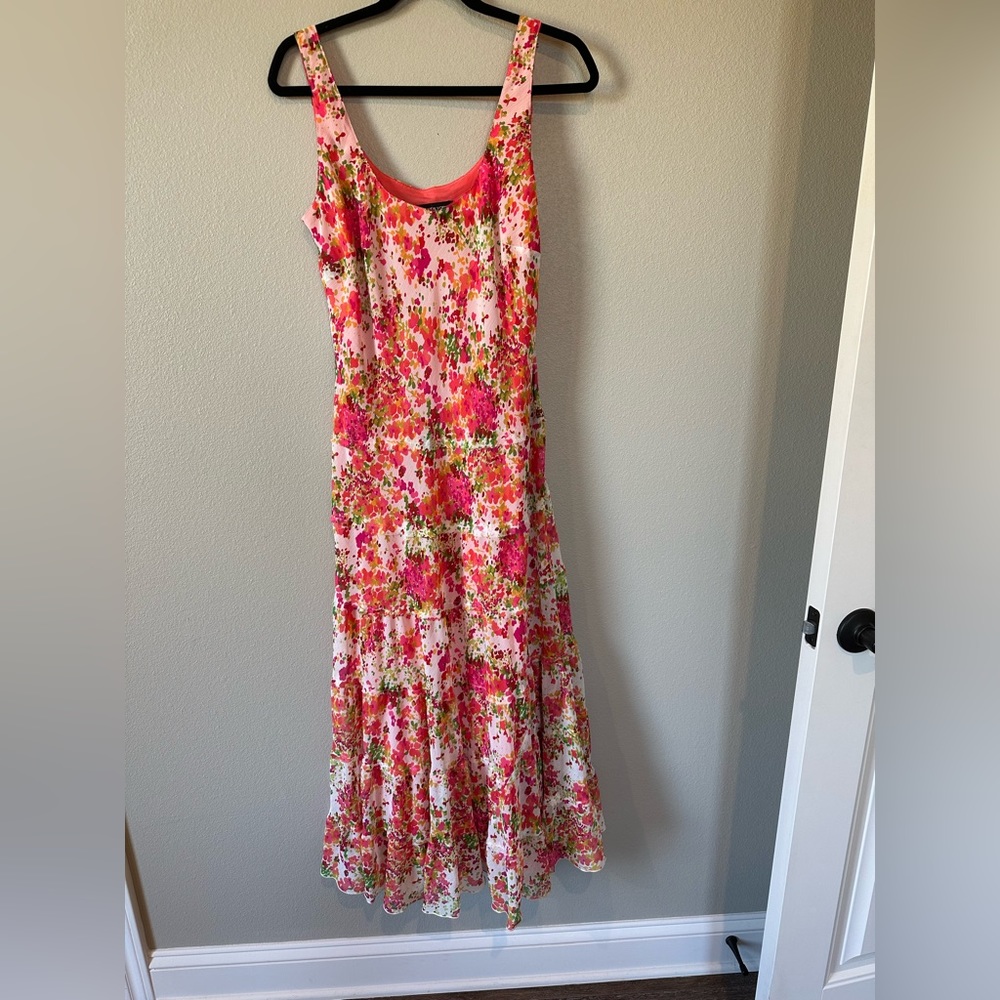 Jones New York Floral Sleeveless raw edge tiered midi/maxi Dresses